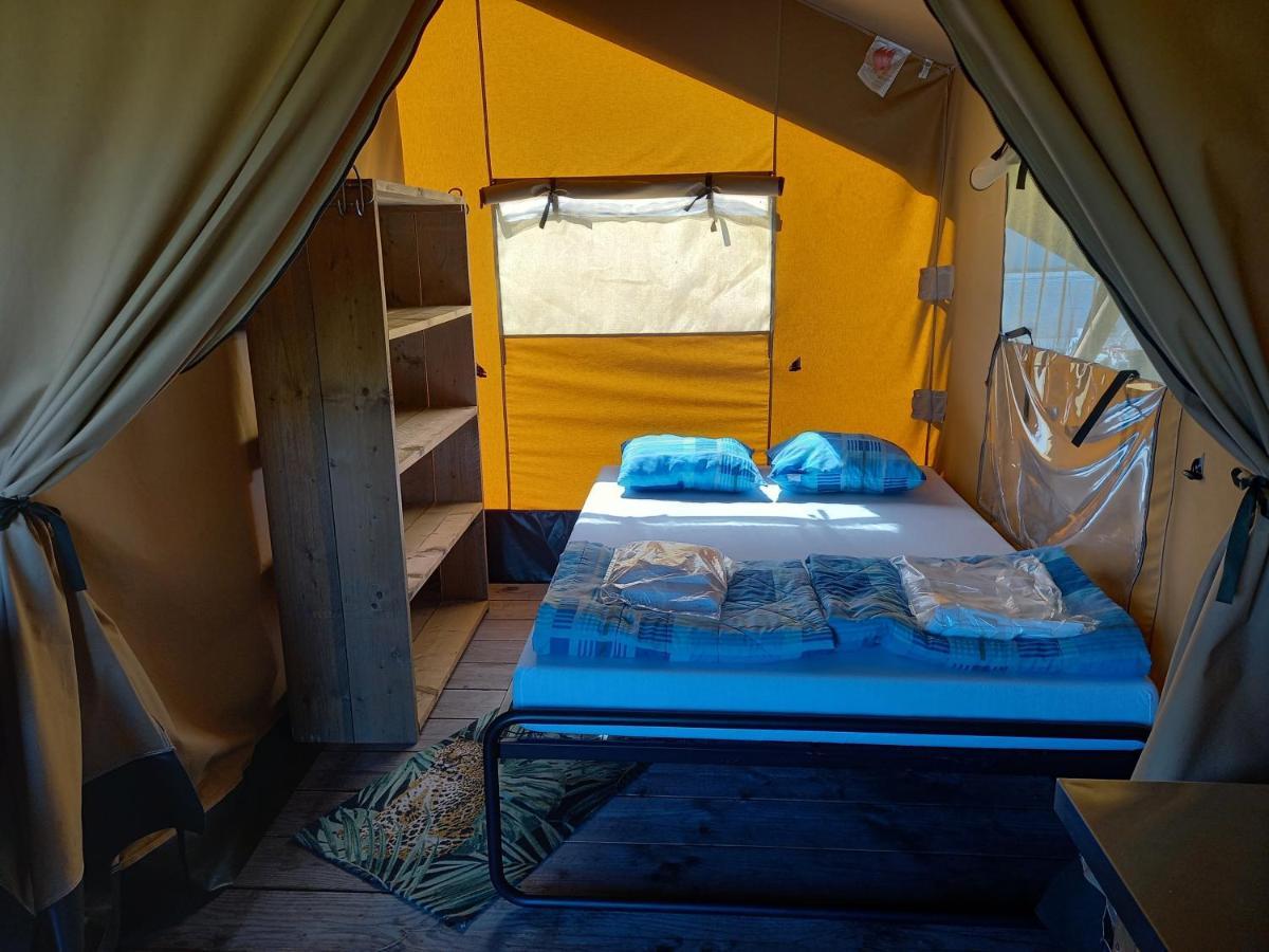 Comfort Safaritent 6 Pers En Mini Camping Zwiggelte Dış mekan fotoğraf